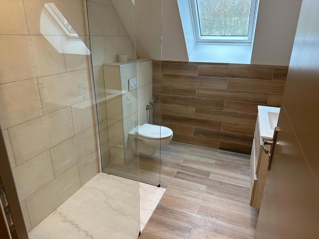 Spacious Flat Close To The Railway Station Troyes Quarto foto