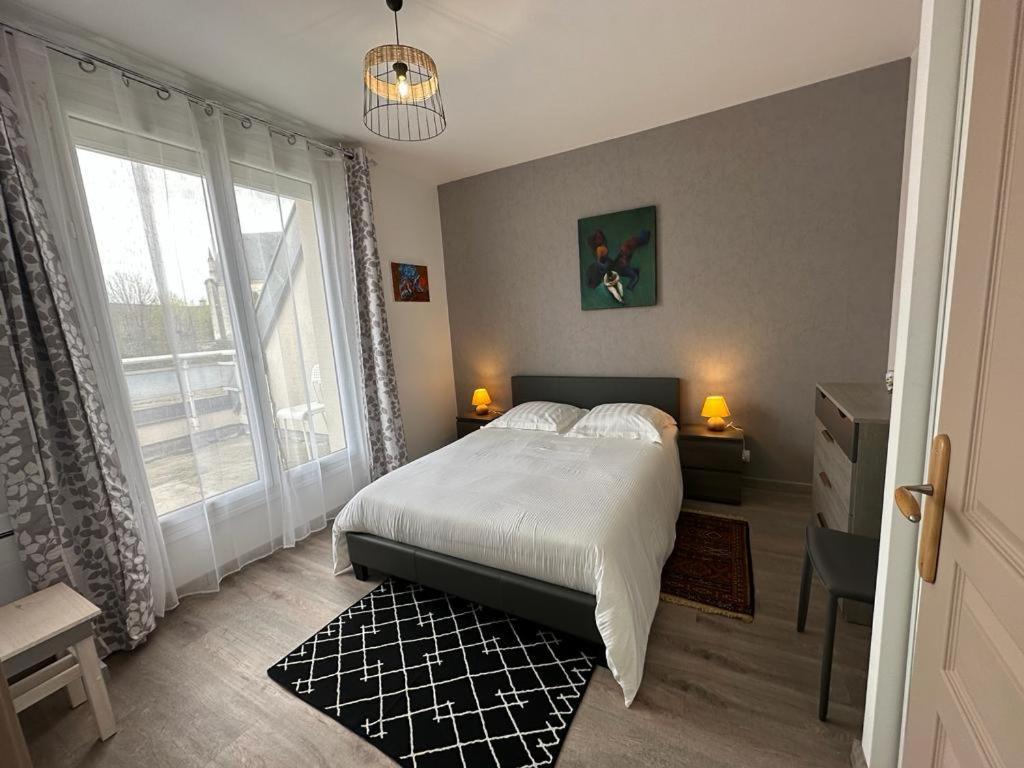 Spacious Flat Close To The Railway Station Troyes Quarto foto