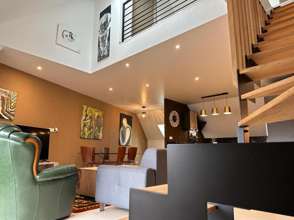 Spacious Flat Close To The Railway Station Troyes Quarto foto